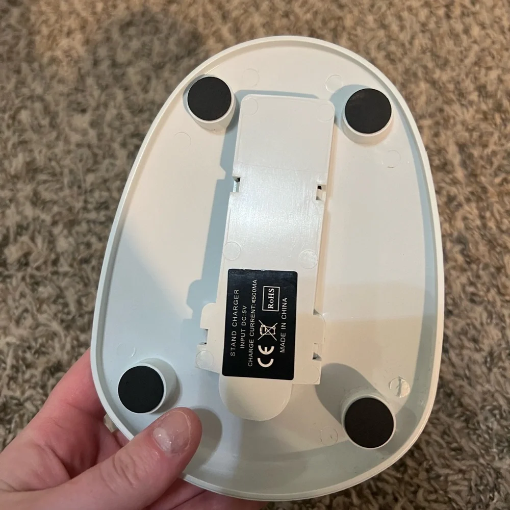 PlayStation 4 Game Control Holder & Charger